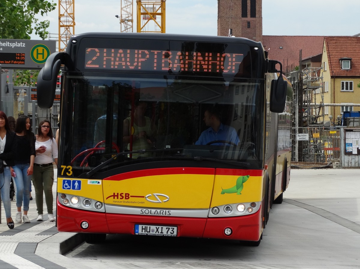 Neuer Solaris Urbino der HSB am 17.07.14 auf der Linie 2 am neuen Busbahnhof Freiheitsplatz 