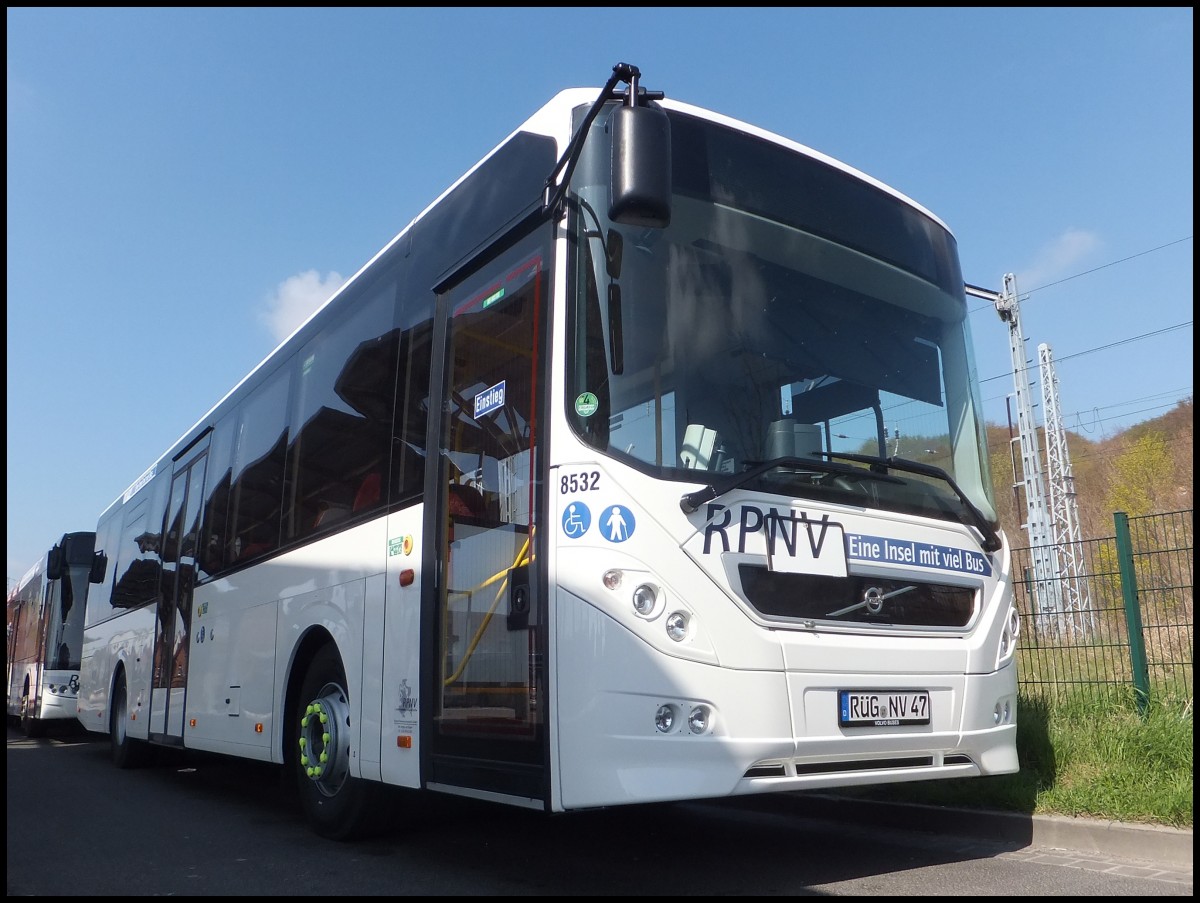 NEUER Volvo 8900 der RPNV in Sassnitz am 05.05.2013 