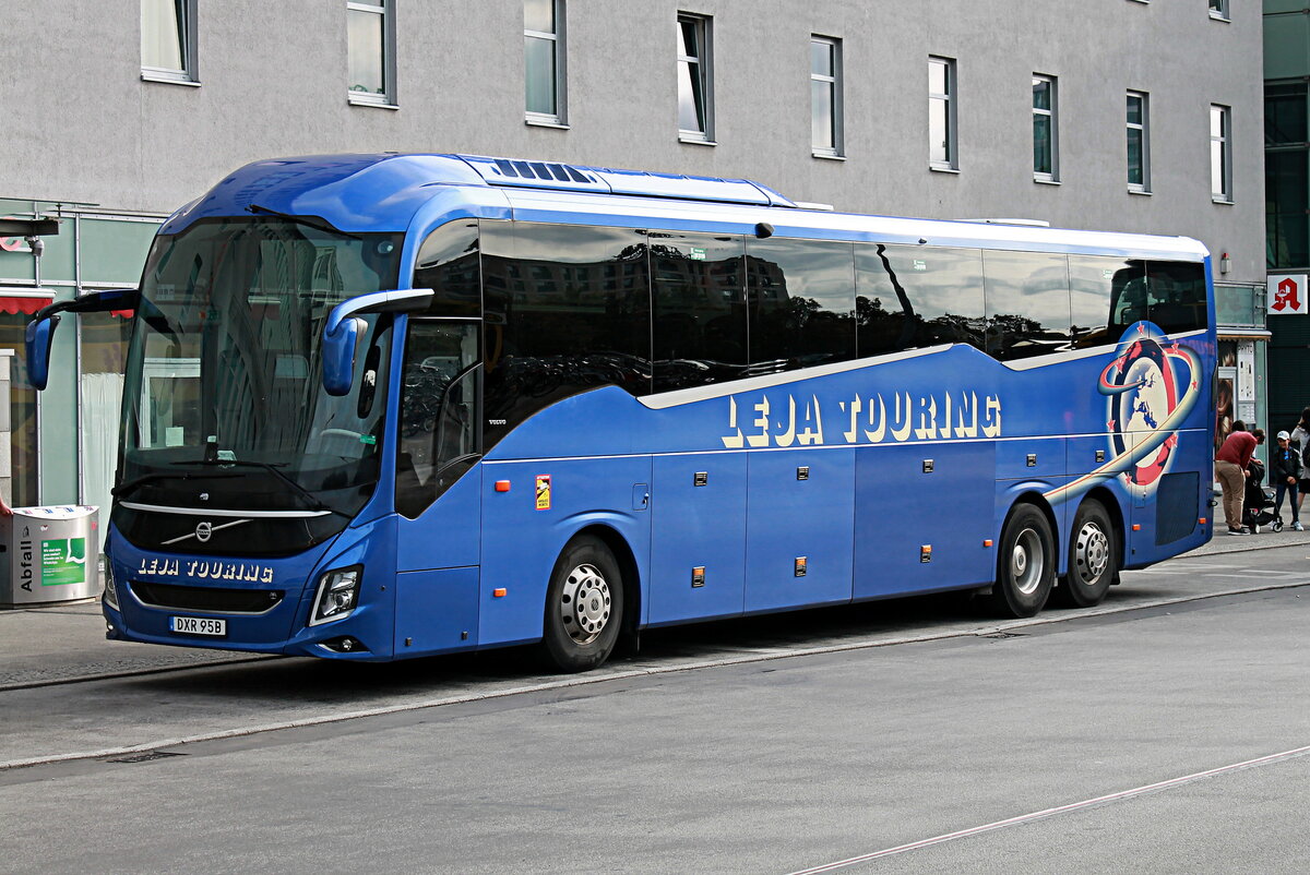 New Volvo 9900 von Leja Touring, Sweden. Berlin im Oktober 2023.