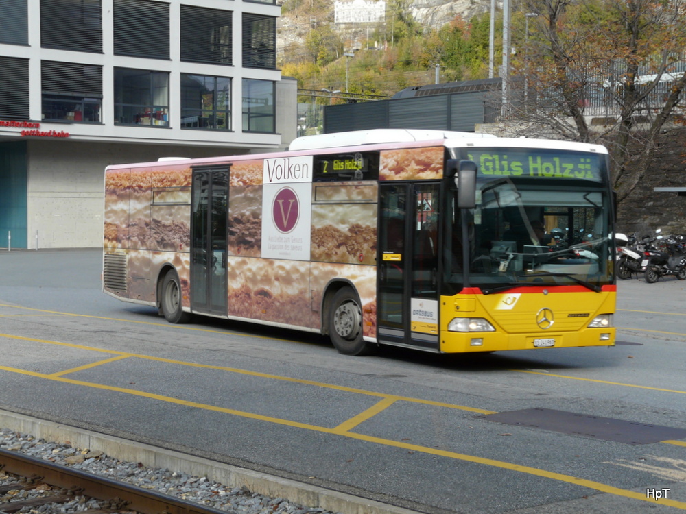 Ortsbus Brig / Postauto - Mercedes Citaro  VS  241963 bei den Bushaltestellen beim Bahnhof in Brig am 25.10.2013