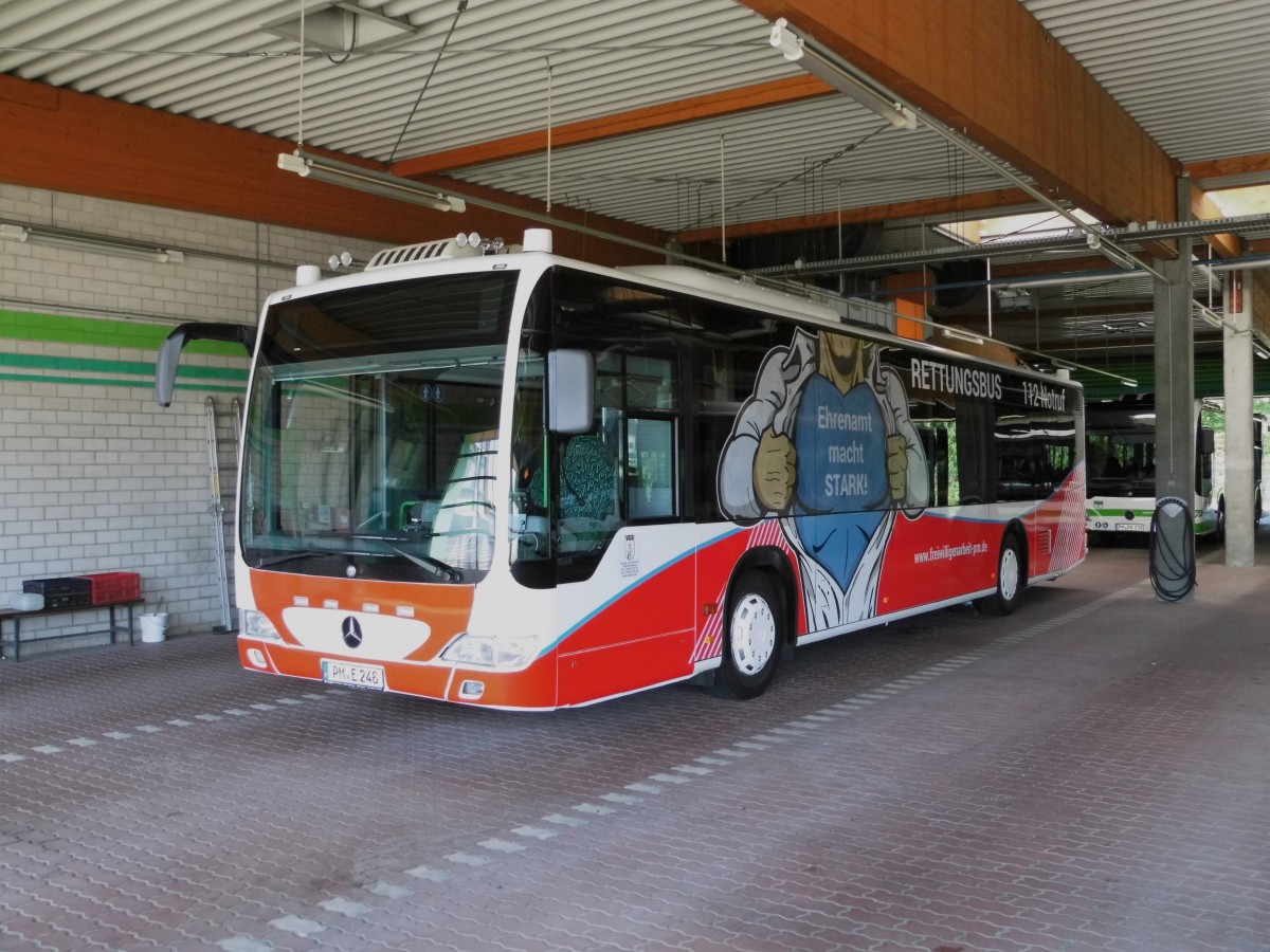 PM-E 248, neu als Freiwilligendienst PM Rettungsbus, in Bad Belzig am 07.07.15