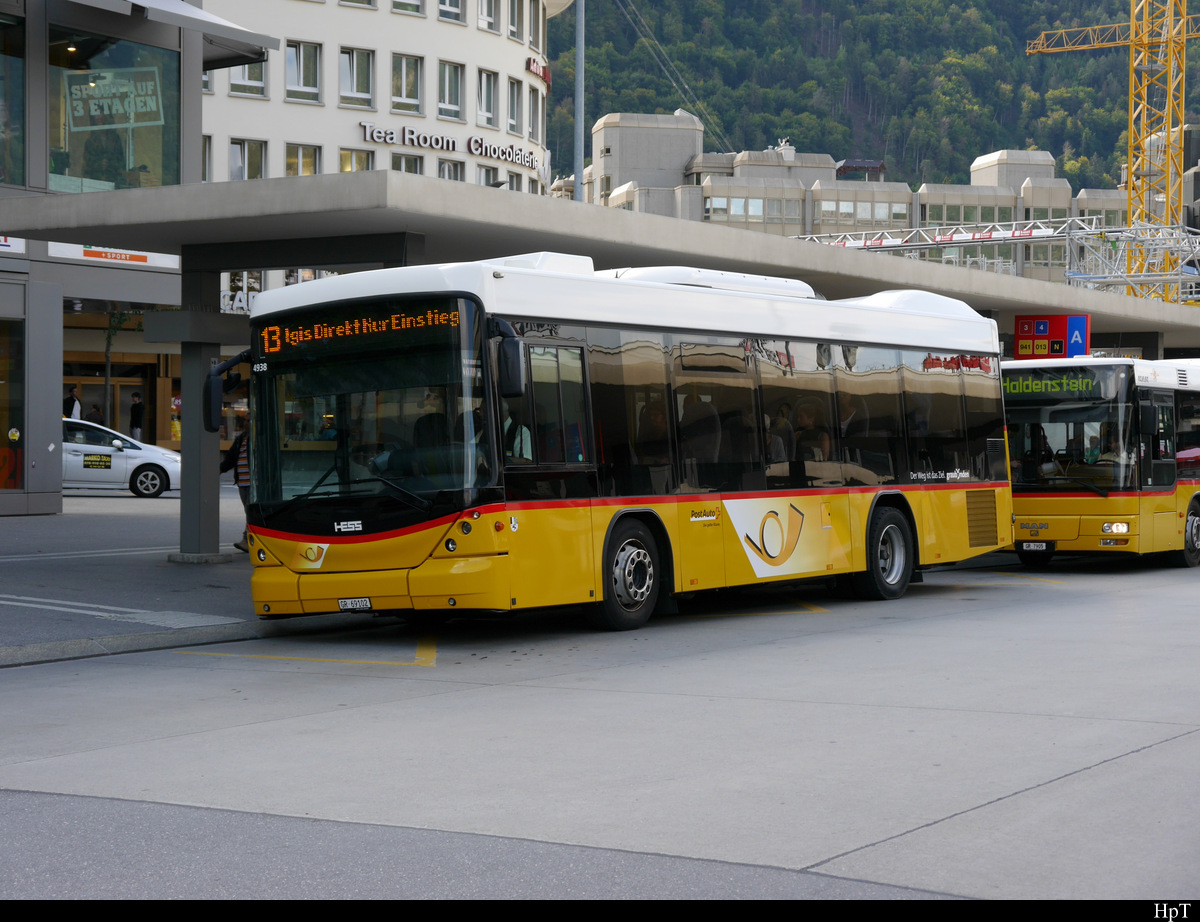 Postauto - Hess  GR  69102 unterwegs in Chur vor dem Bahnhof am 19.09.2018