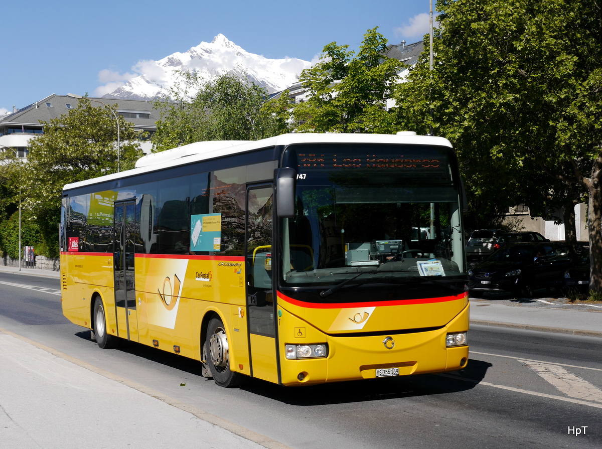 Postauto - Iveco Crossway  VS  355169 unterwegs in Sion am 05.05.2017