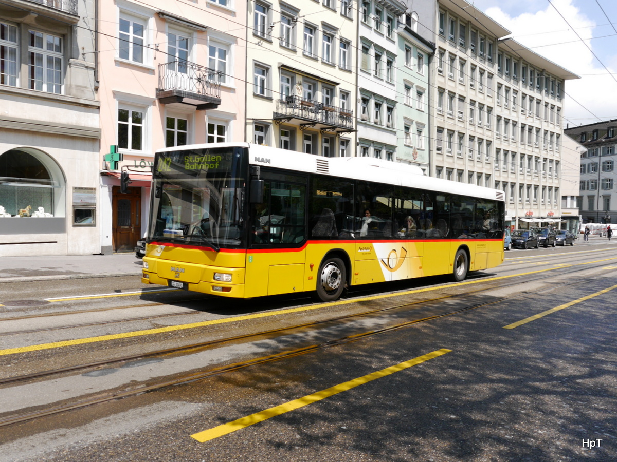 Postauto - MAN  SG  80491 unterwegs in der Stadt St. Gallen am 14.05.2016