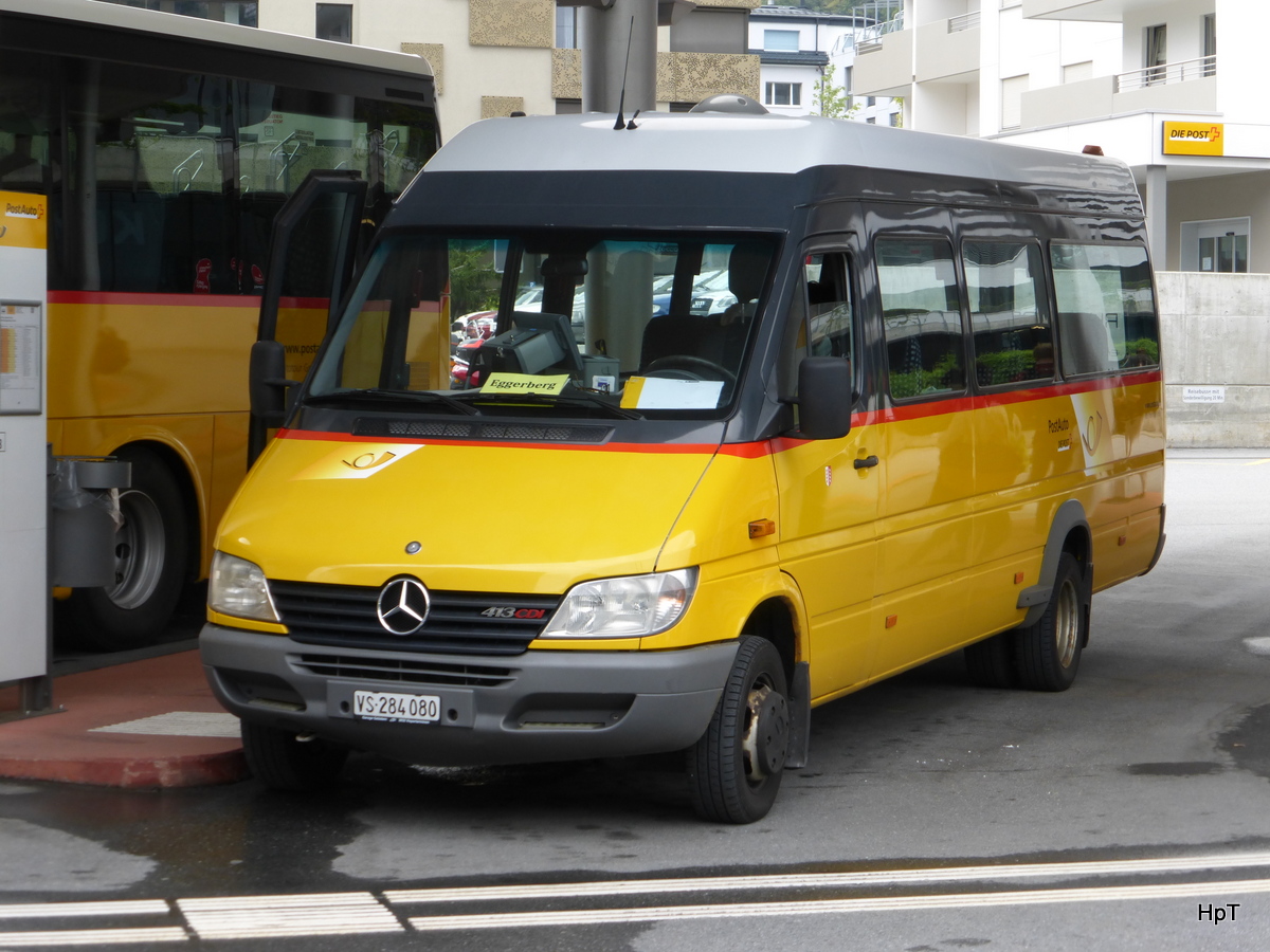 Postauto - Mercedes 413 CDI  VS 284080 in Visp am 14.08.2015