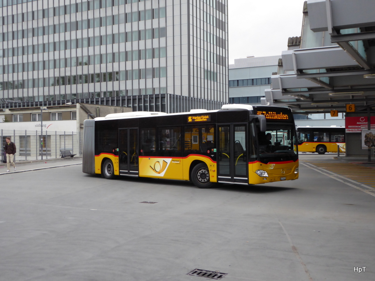 Postauto - Mercedes Citaro BE 734631 in Bern bei den Postautohaltestellen auf dem Dach des Bahnhof Bern am 23.10.2015