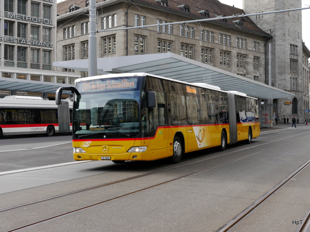 Postauto - Mercedes Citaro  TG  2206 unterwegs in St.Gallen am 09.03.2018