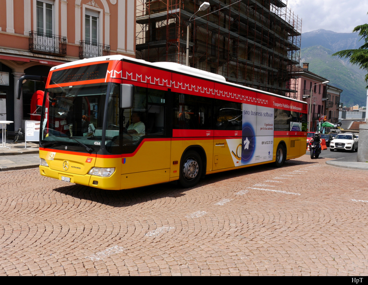 Postauto - Mercedes Citaro  TI  228012 unterwegs in Belinzona am 16.05.2019
