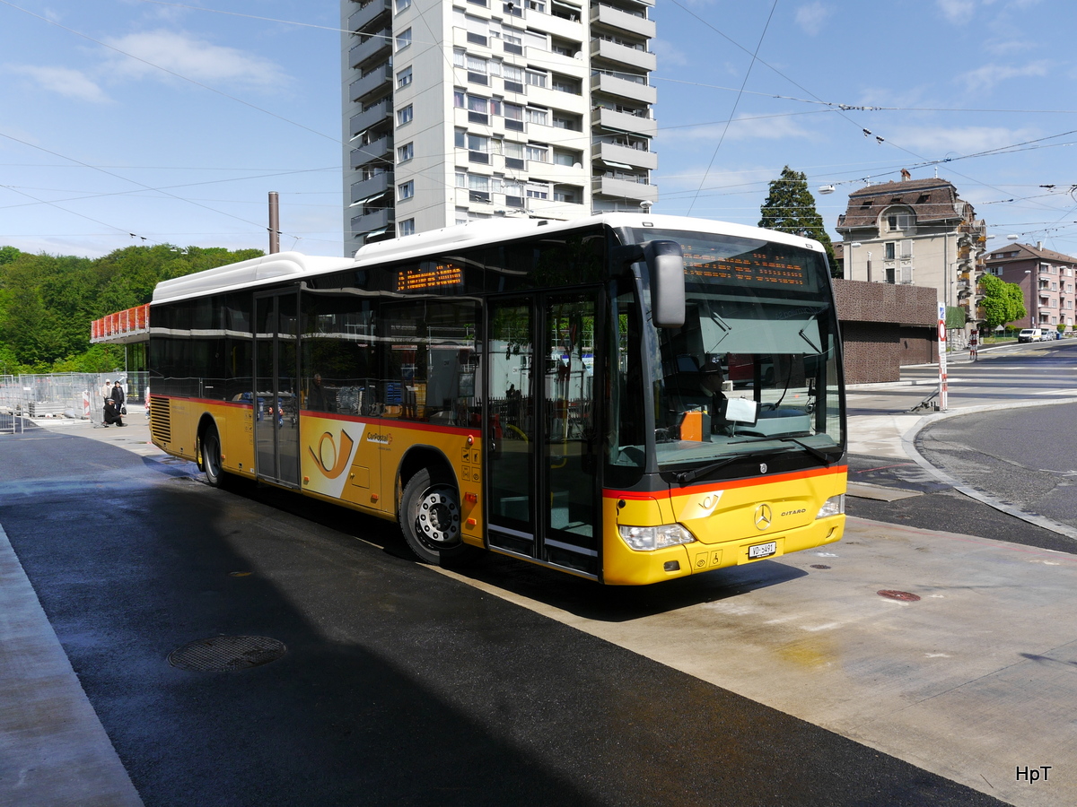 Postauto - Mercedes Citaro  VD  5491 unterwegs in Lausanne am 10.05.2016