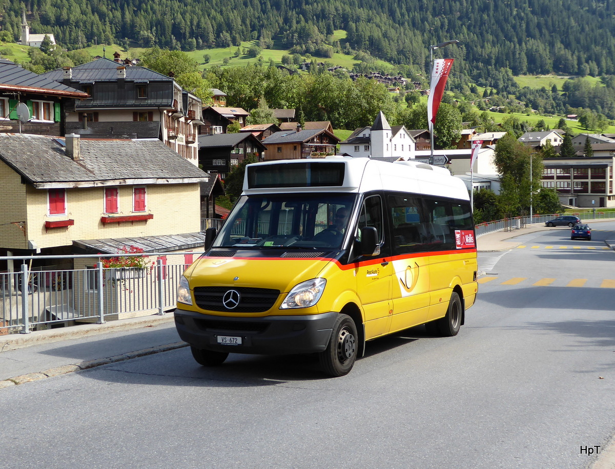 Postauto - Mercedes  VS 672 unterwegs in Fiesch am 06.09.2015