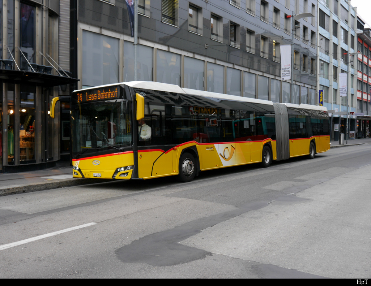 Postauto - Solaris  BE  425040 unterwegs in der Stadt Biel am 21.09.2020