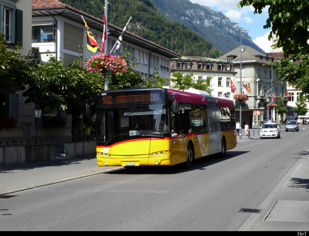 Postauto - Solaris  BE  610537 unterwegs in Interlaken am 25.07.2020