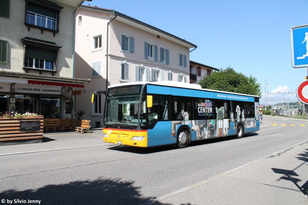 Postauto/PU ABSN Nr. 292 ''Bülach Süd Center'' (Mercedes Citaro Facelift O530) am 30.7.2016 beim Bhf. Bülach. Ende 2013 stellte EvoBus die Produktion des Citaro Facelift ein. Dieser Citaro war der letzte seiner Art, der zu Postauto Zürich gelifert wurde. Für die Beschaffungsperiode 2014/2015 wurden keine Citaro Standardbusse beschafft.
