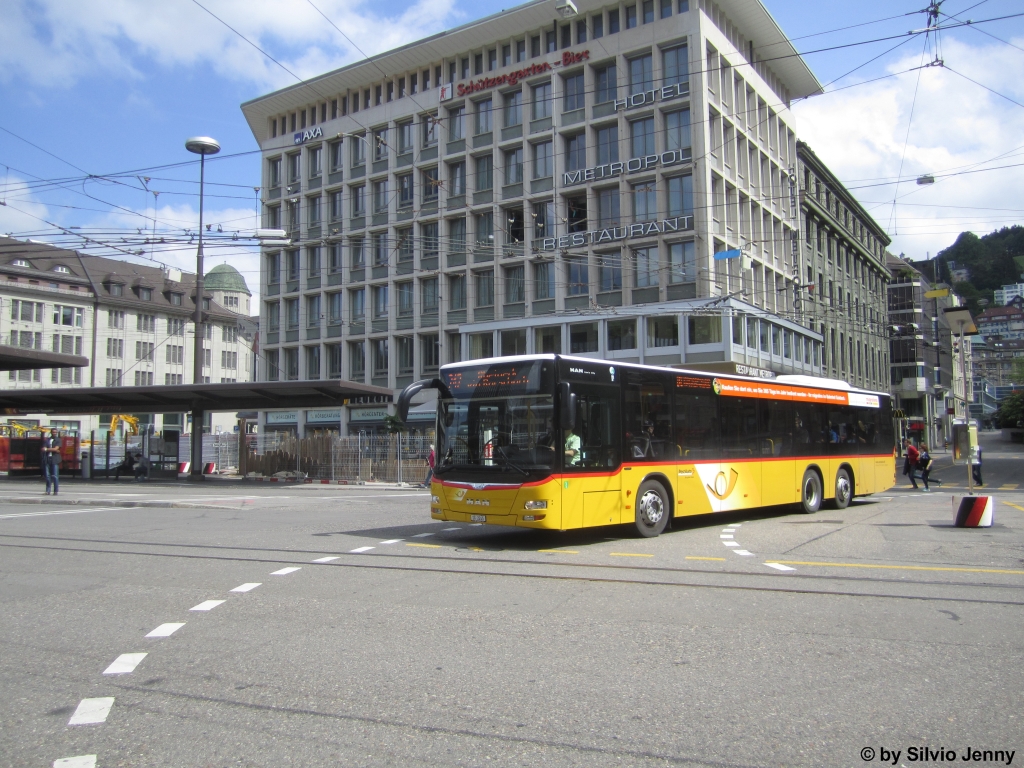Postauto/PU Schwizer SG 2245 (MAN A36 Lion's City C) am 17.5.2015 beim Bhf. St.Gallen.