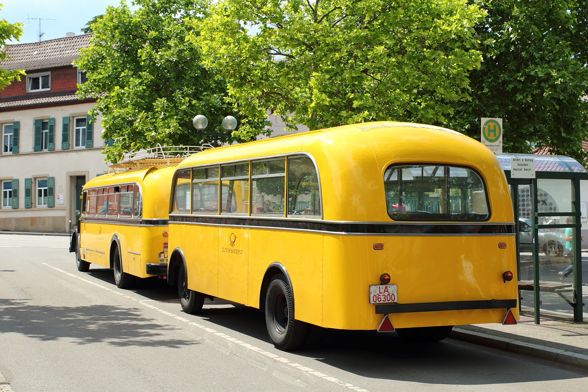 Postomnibus MAN MKN 26 mit Hubertia-1953-Aufbau und Kässbohrer-Anhänger PA 5 am 31.05.2014 in Bad Dürkheim