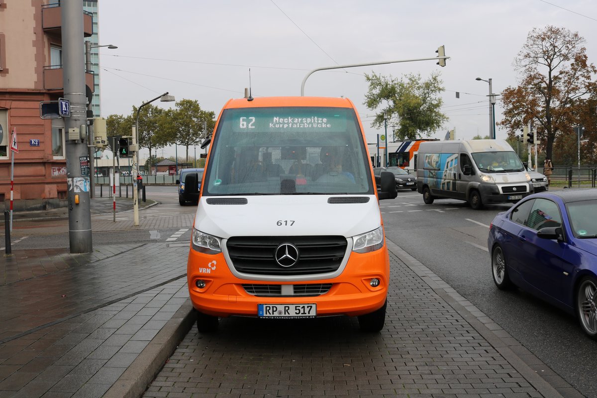 Rau Mercedes Benz Sprinter Minibus am 17.10.20 in Mannheim