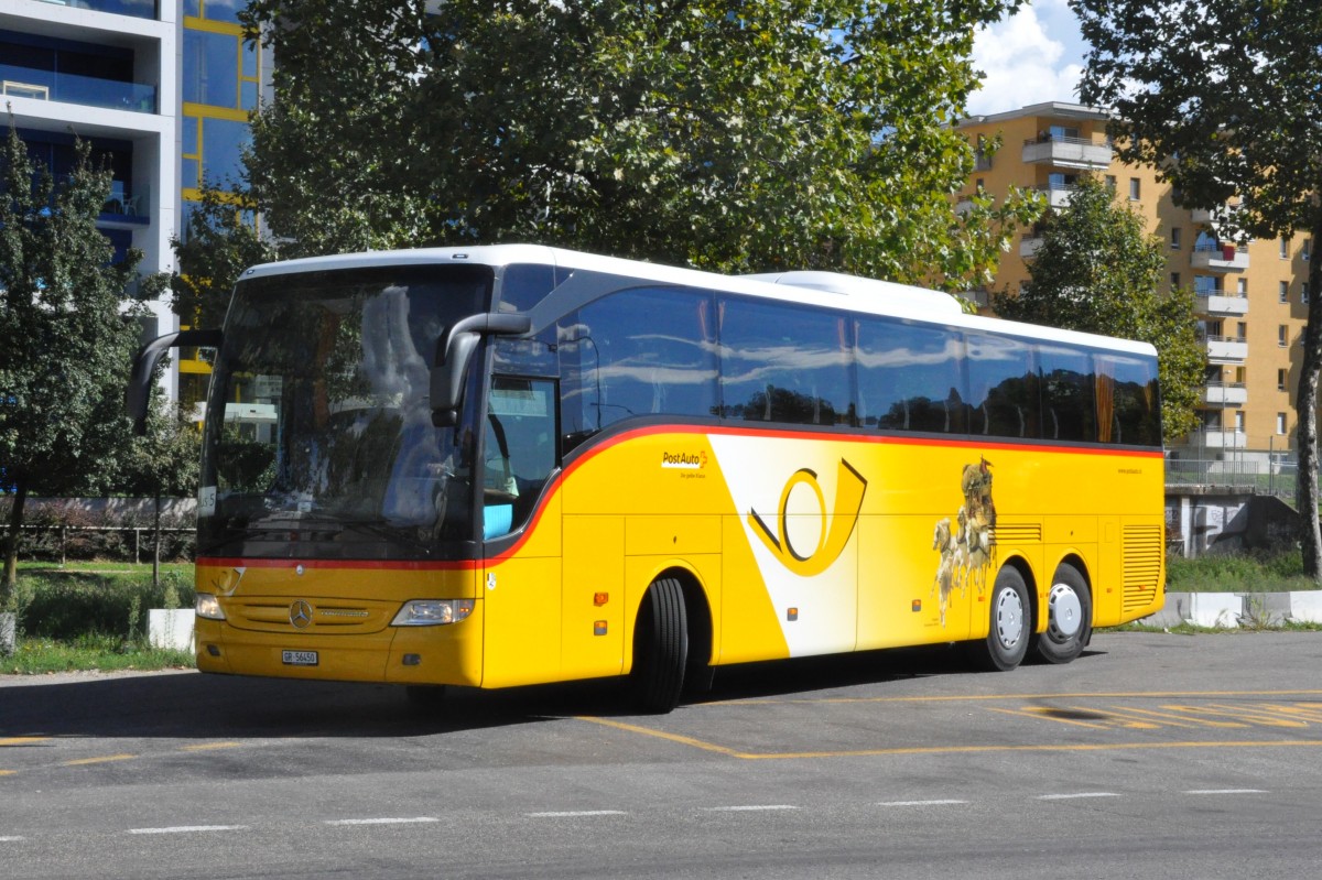 Regie Chur. Mercedes-Benz Tourismo (GR 56'450) in Lugano, Cornaredo. (12.9.2013)