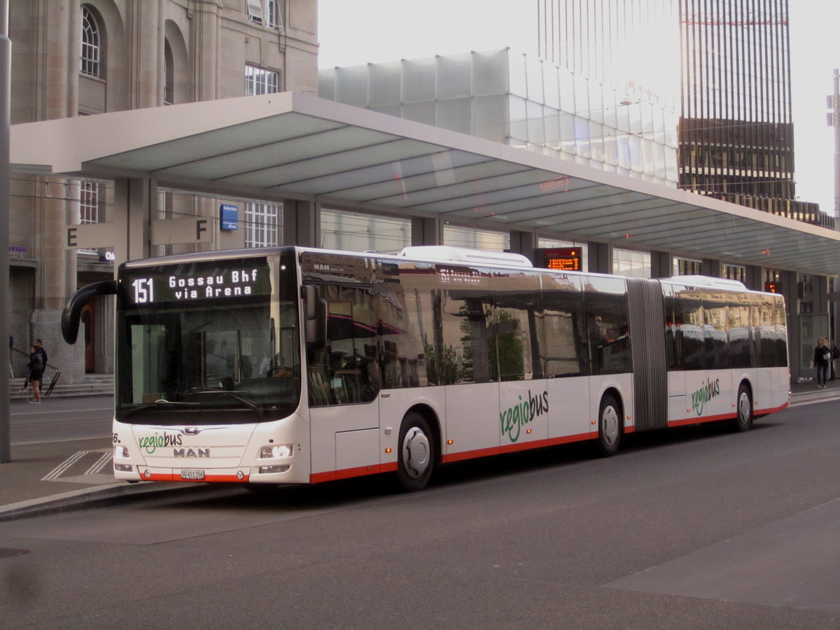 Regiobus Nr. 56 (MAN A40 Lion's City GL) am 24.4.2020 beim Bhf. St.Gallen