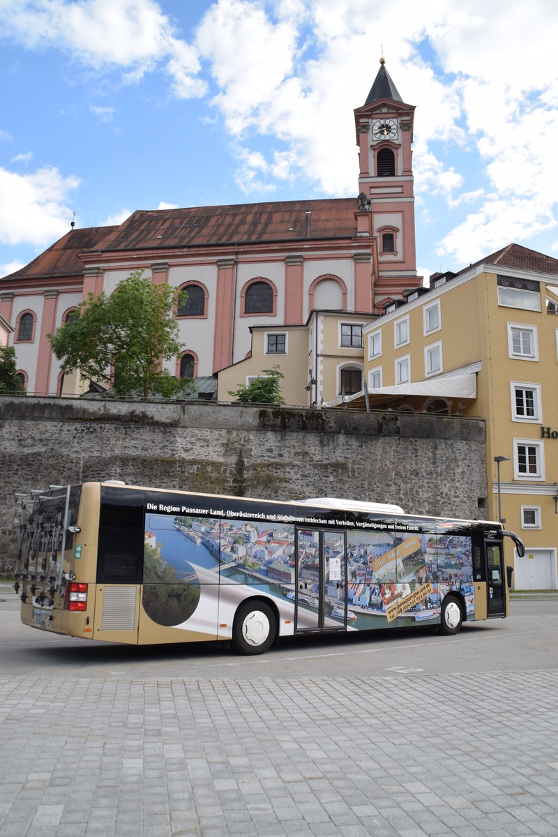 Regionalbus Ostbayern
R-BO 485
MAN Lions City

Fritz-Schäffer-Promenade, 06/2020