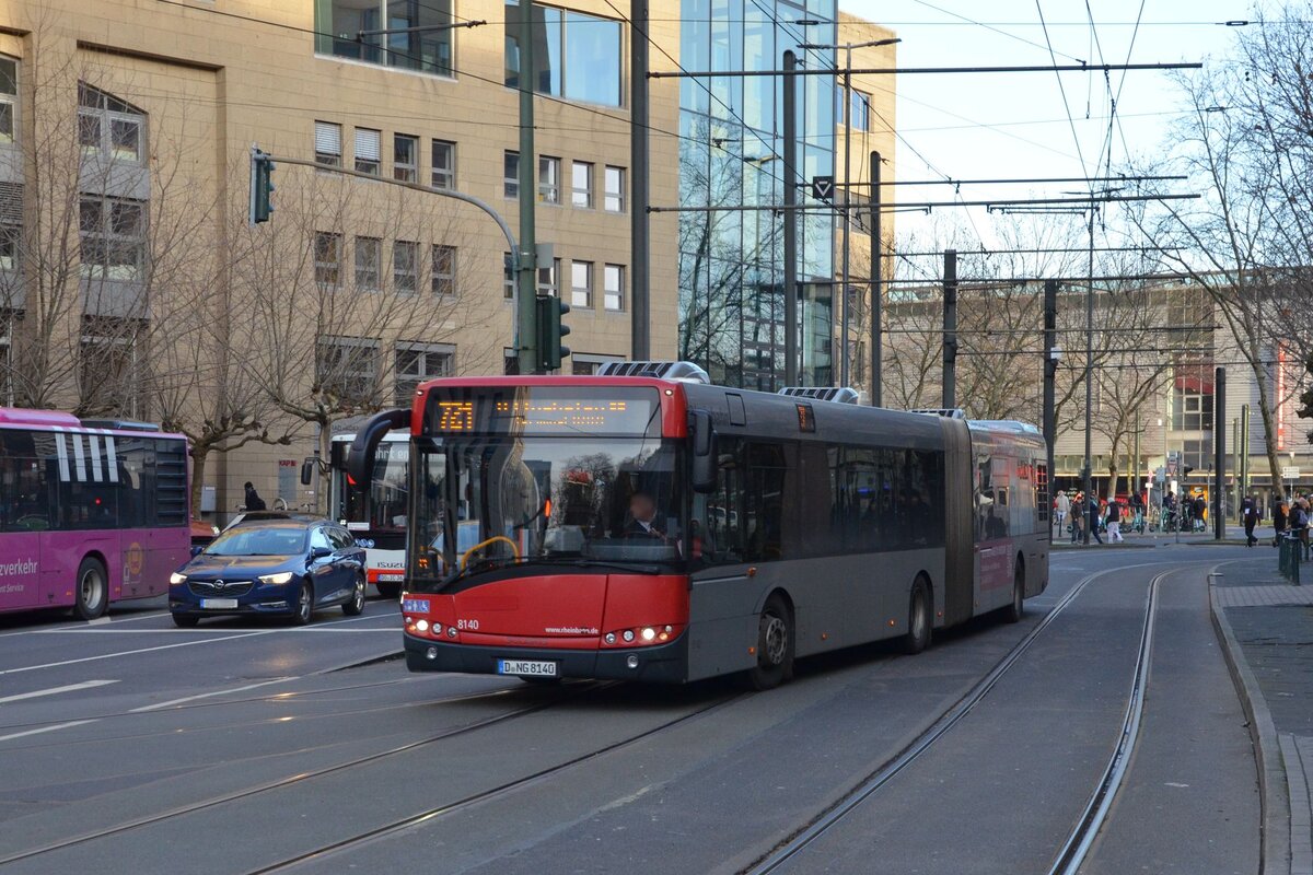 Rheinbahn KOM 8140
D-NG 8140
Linie 721
Düsseldorf Hbf
18.02.2026