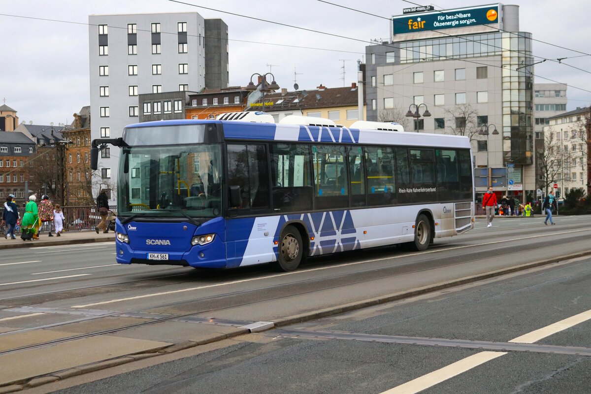 RNN Scania Überlandbus am 12.02.24 in Mainz Hauptbahnhof