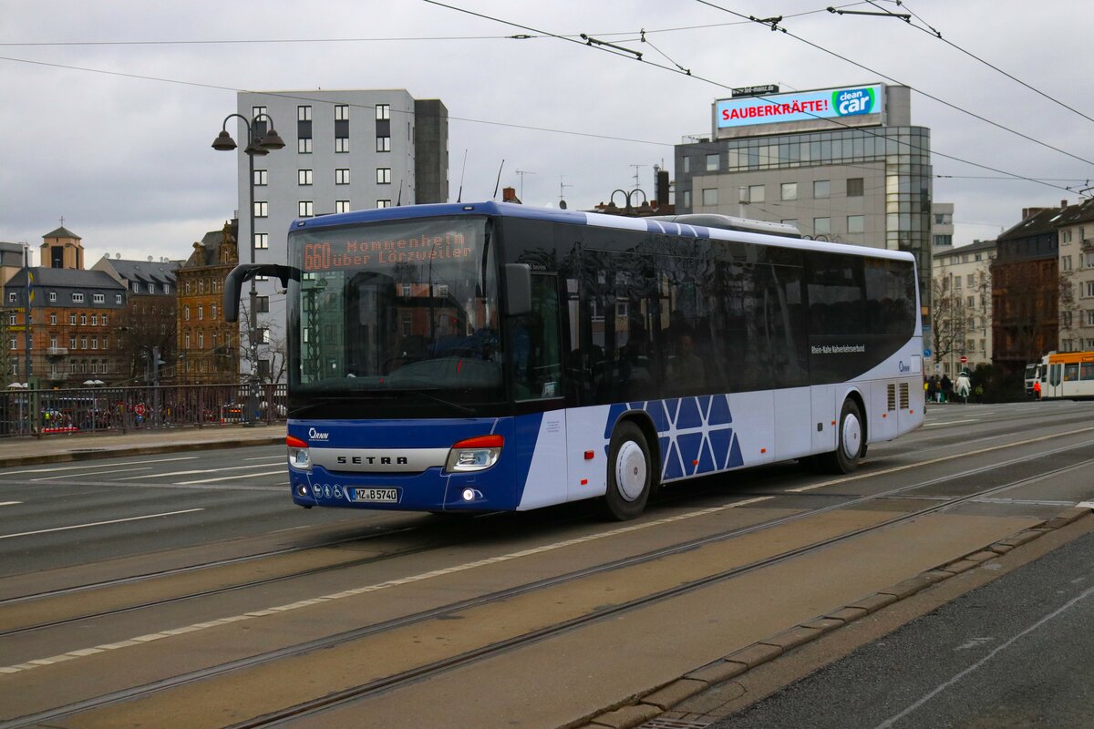 RNN Setra Überlandbus am 12.02.24 in Mainz Hauptbahnhof