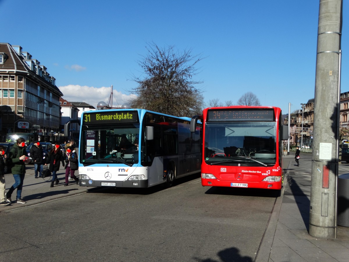 RNV Mercedes Benz Citaro 1 G 8174 und DB Rhein Neckar Bus Citaro 1 Facelift G am 25.02.16 in Heidelberg