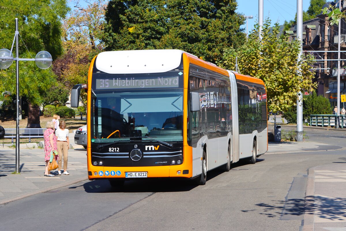 RNV Mercedes Benz eCitaro Wagen 8212 mit Wasserstoffzellen am 27.09.26 in Heidelberg