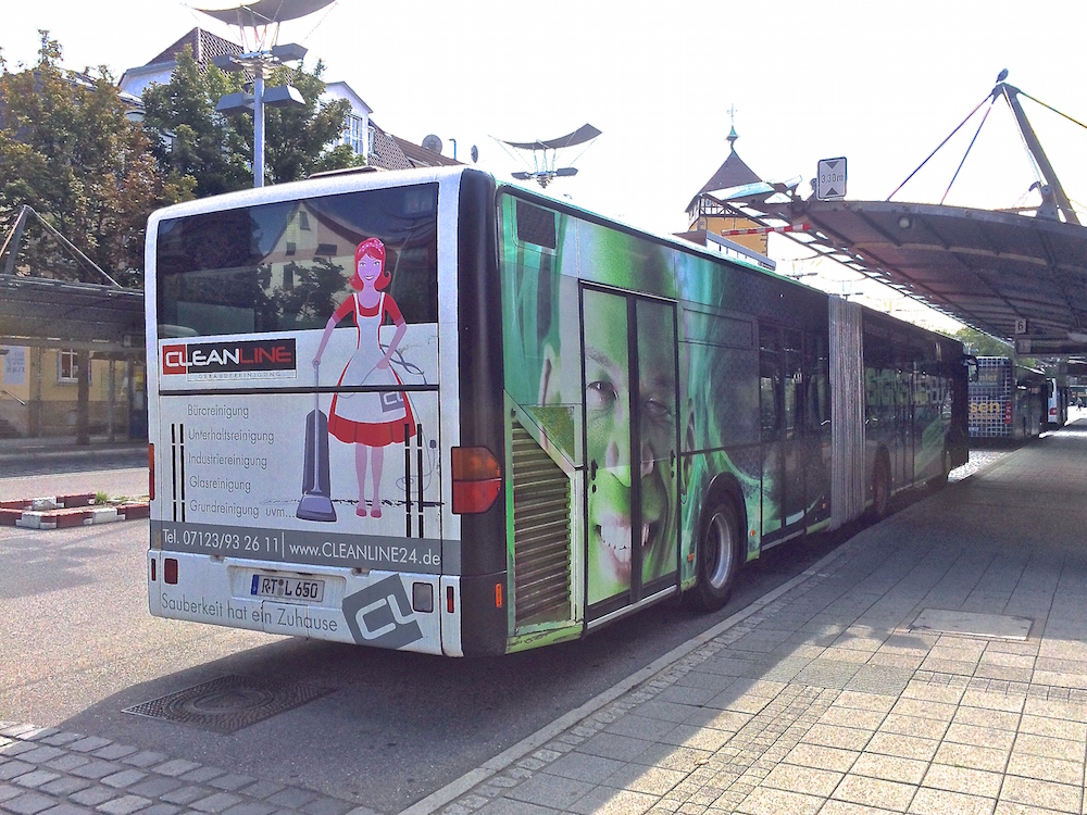 RSV Reutlingen Kocher | Lutz, Mercedes-Benz Citaro G (RT-L 650, 2000) am Di 18. August 2015 am Busbahnhof Reutlingen Stadtmitte.