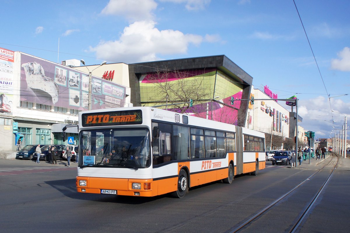 Rumnien / Bus Arad: MAN NG (ehemals Linz, sterreich) von PITO TRANS S.R.L. ARAD, aufgenommen im Mrz 2017 im Stadtgebiet von Arad.