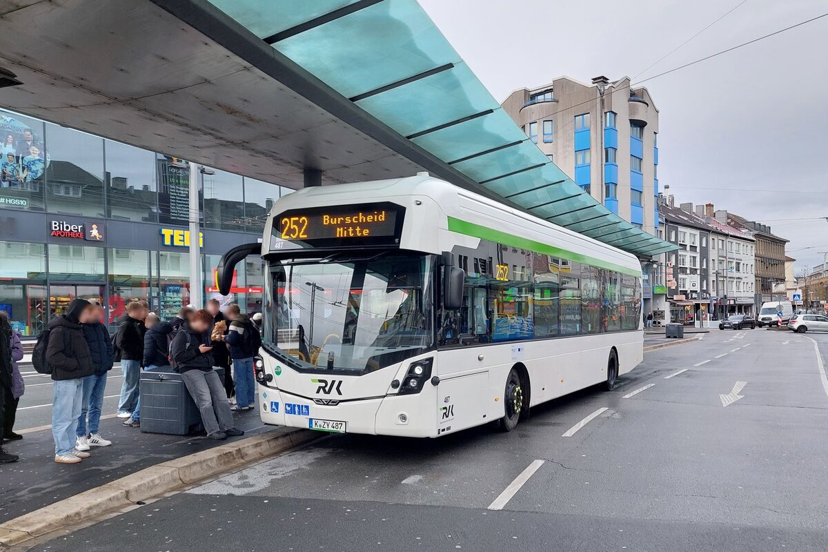 RVK KOM 487
K-ZY 487
Linie 252, Burscheid Mitte
Solingen, Graf-Wilhelm-Platz
19.02.2026
