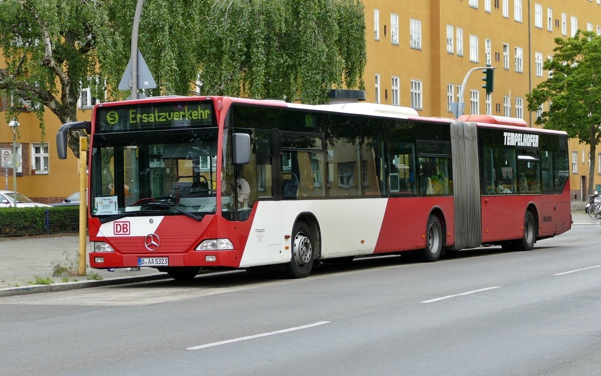 S-Bahn Berlin, Schienenersatzverkehr -SEV, 'Der Tempelhofer KG' mit dem Mercedes-Benz MB Citaro I, B-AA 5323 #323 /fahrerseite. Berlin, im Juni 2020.