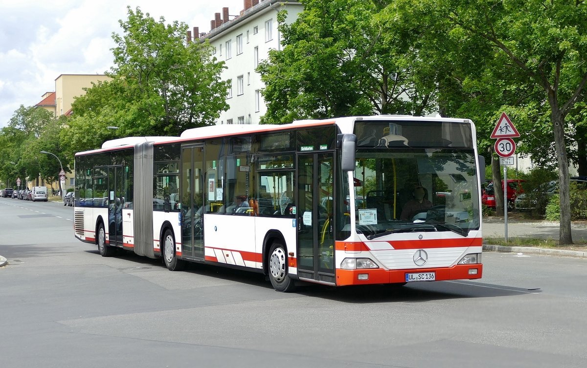S-Bahn Berlin, Schienenersatzverkehr SEV, 'Schröder Reisen' mit dem Mercedes-Benz Citaro I GN, UL-SC 136. Berlin, Juni 2020.