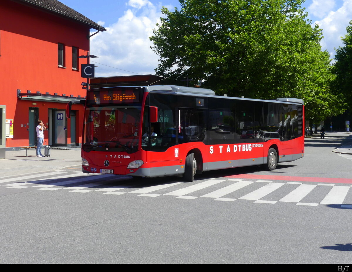 S T A DTBUS Dornbirn - Mercedes Citaro  DO 571 EG unterwegs in Dornbirn am 08.07.2022