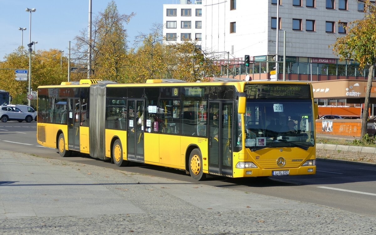 S42 Ersatzverkehr- SEV der S Bahn Berlin mit dem Mercedes-Benz Citaro O530 I G von den Leipziger Stadtrundfahrten, ex Regensburg. Berlin im Oktober 2022.