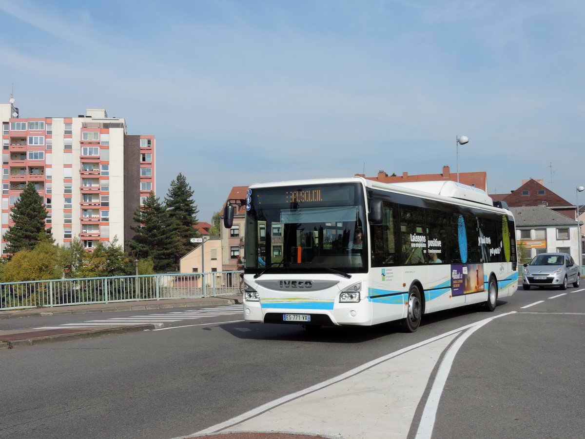 Sarreguemines- 09.10.18 : neun CNG getriebene Iveco Urbanway 12 sind bei Sabus eingetroffen.