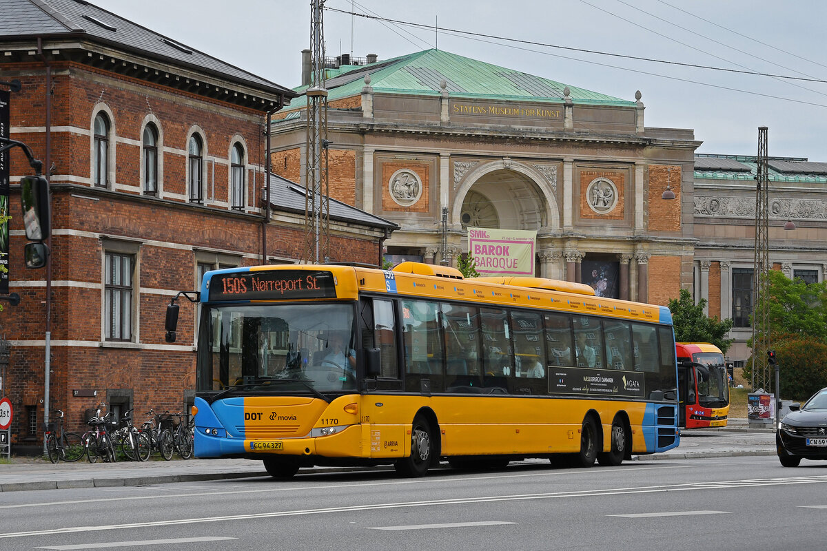 Scania Bus 1170, auf der Linie 150S, fährt am 23.06.2023 durch die Oster Voldgade.