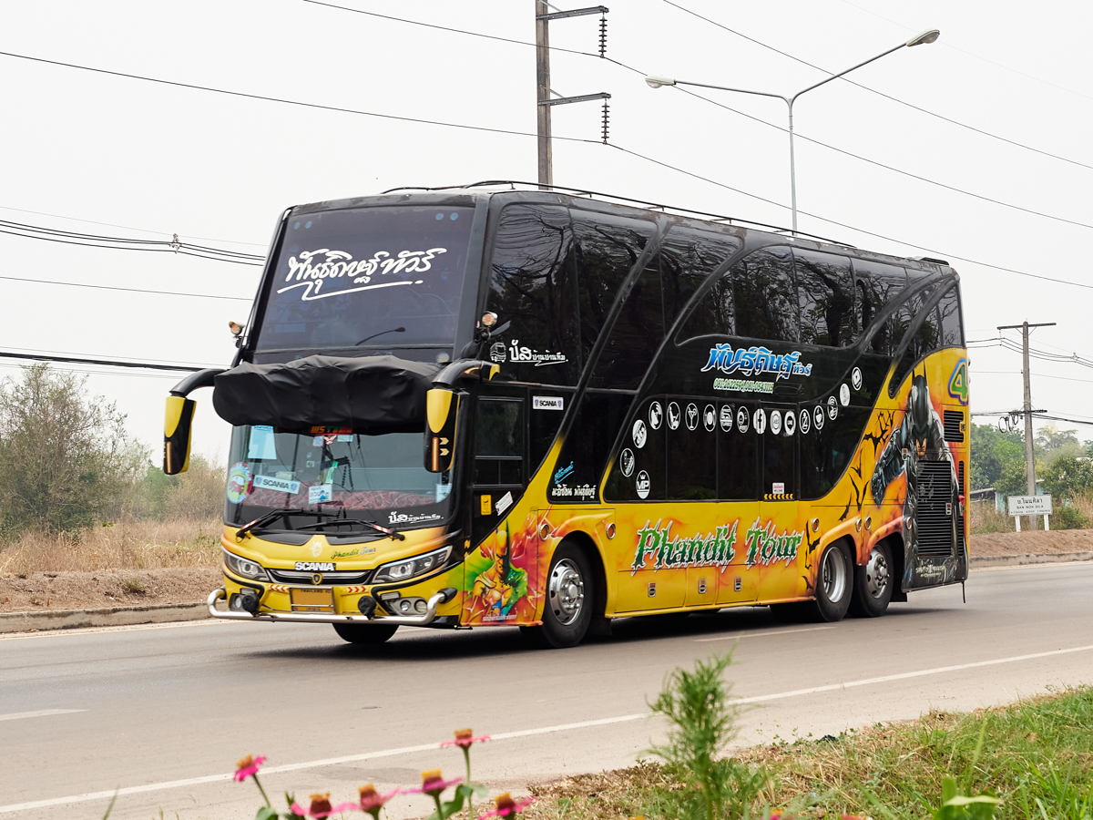 Scania Bus bei Nong Khai (Thailand) - 19.04.2023