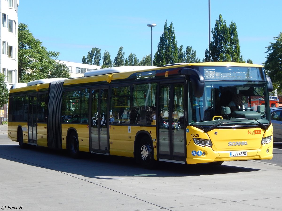 Scania Citywide der BVG in Berlin am 10.06.2016