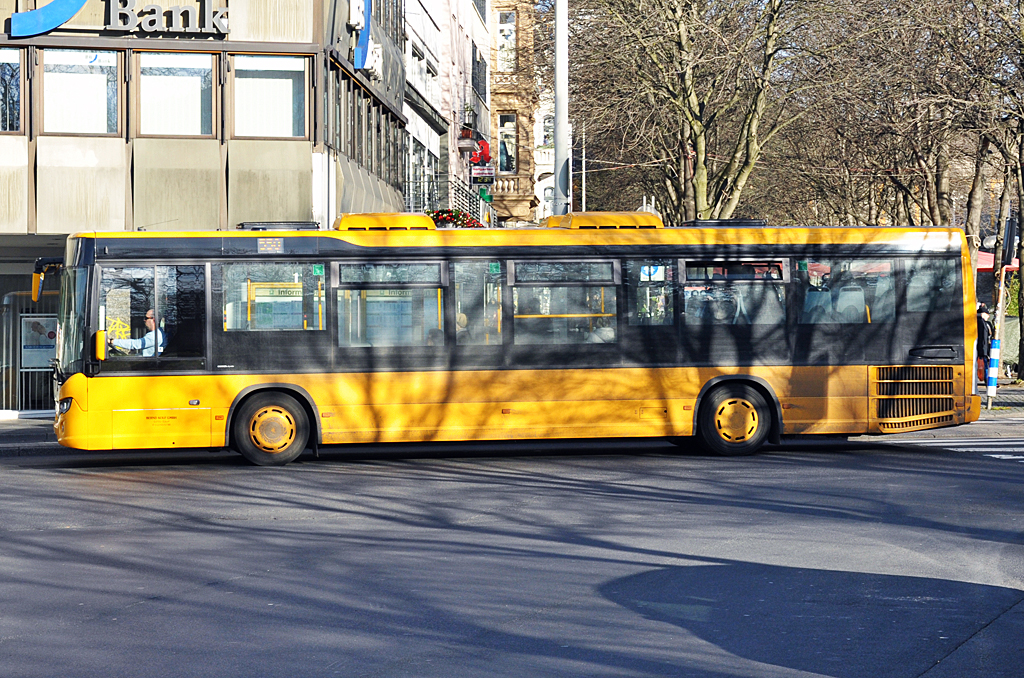 Scania Citywide von  Kolf  in Bonn - 16.12.2013