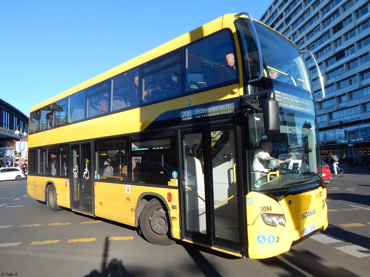 Scania Citywide LF DD der BVG in Berlin am 31.10.2018