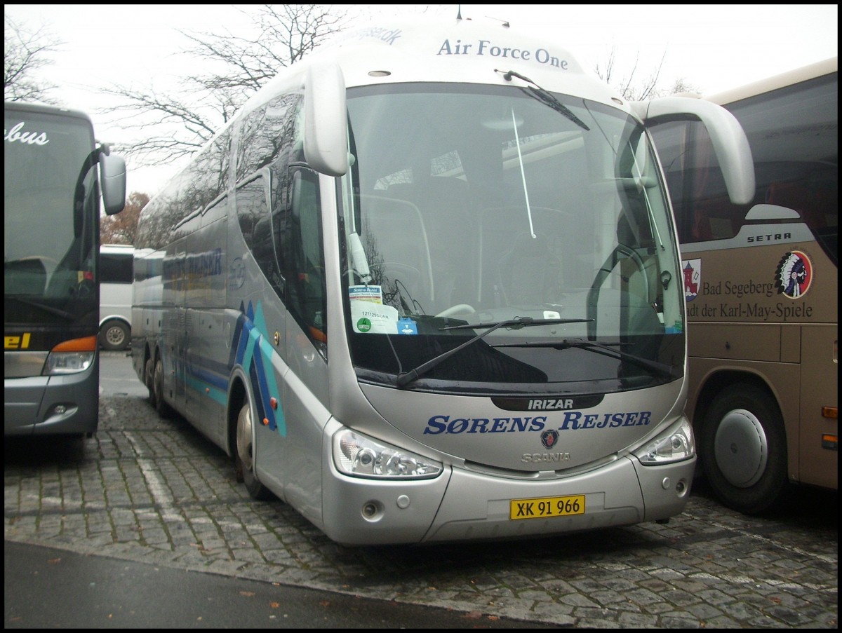 Scania Irizar von Srens Rejser aus Dnemark in Berlin am 01.12.2012