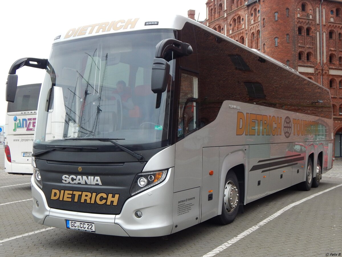 Scania Touring von Dietrich Touristik aus Deutschland in Stralsund am 31.01.2019