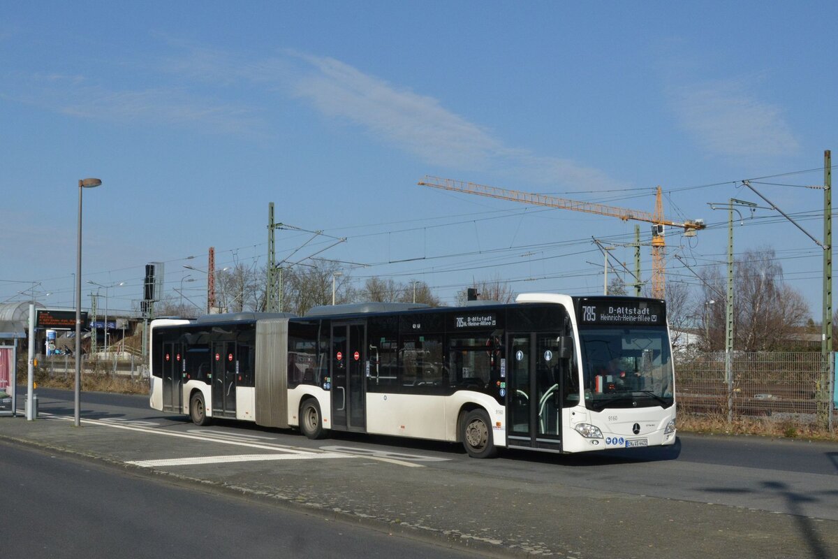 Schiwy Reisen
EN-VS 4422
Linie 785, Düsseldorf Heinrich-Heine-Allee
LAngenfeld, Bahnhof
27.02.2026