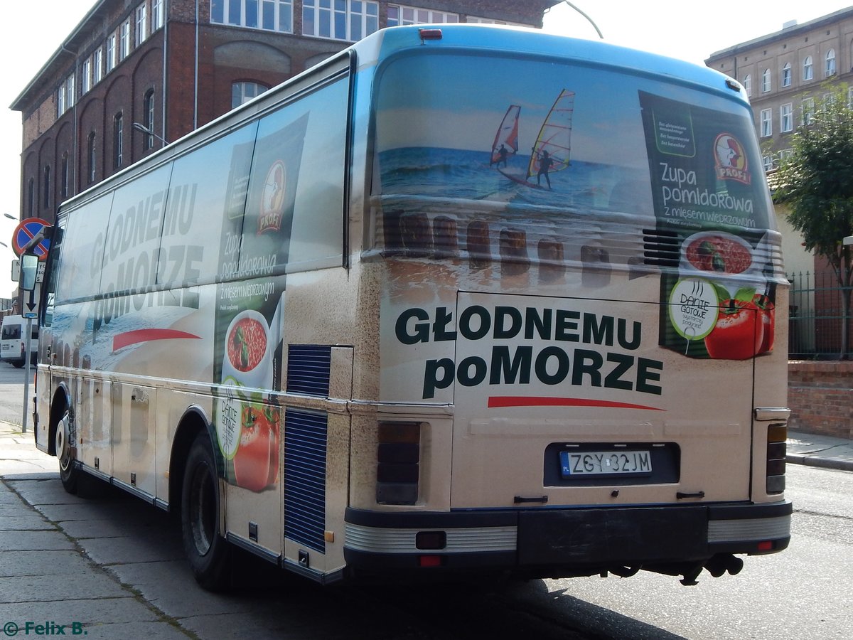 Setra 211 HD von PKS Gryfice aus Polen in Stettin am 26.07.2016