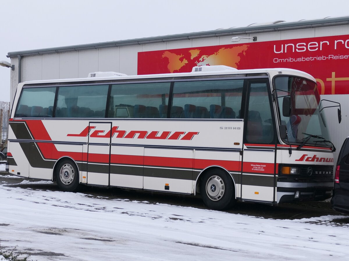 Setra 211 HD von URB aus Deutschland (ex Schnurr) in Ueckermünde am 12.12.2021