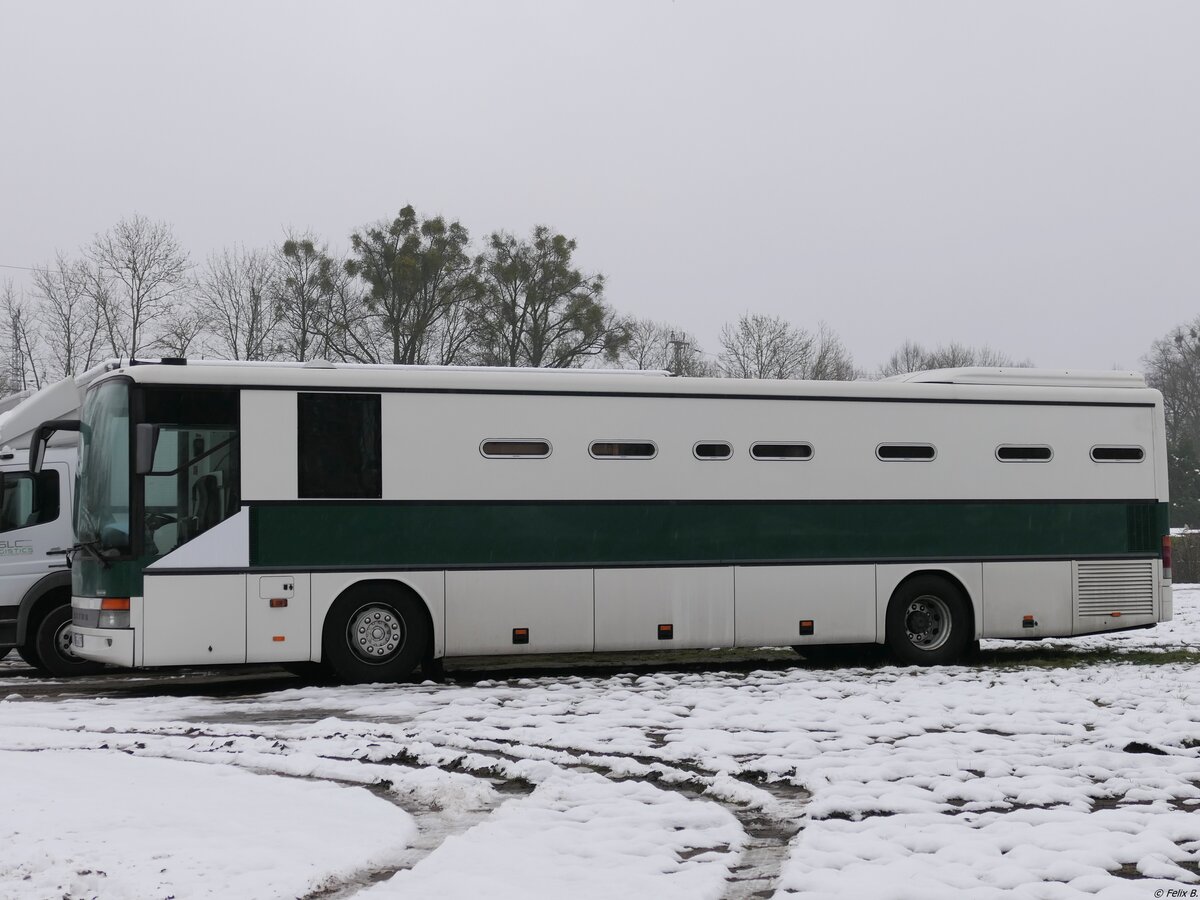Setra 315 H aus Deutschland (ex Justiz) in Neustrelitz am 12.12.2021