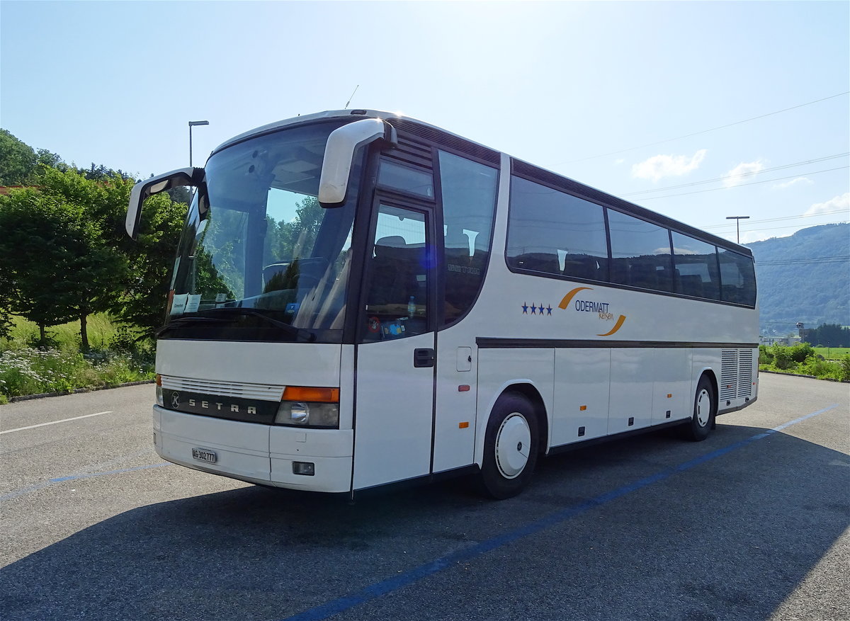 Setra 315 HD Odermatt, aire de repos de Pieterlen. 

Plus de photos sur : https://www.facebook.com/AutocarsenSuisse/ 