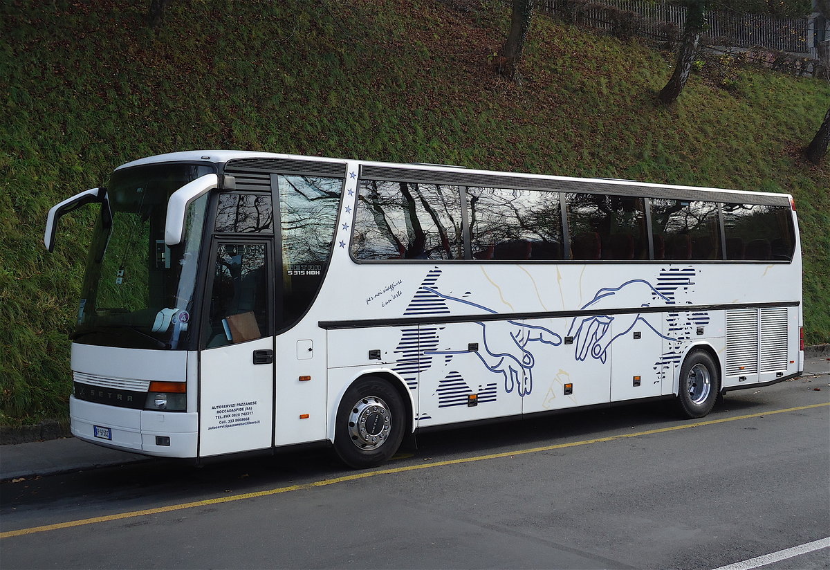 Setra 315 HD Pazzanes (Italie), Berne. 

Plus de photos sur : https://www.facebook.com/AutocarsenSuisse/ 