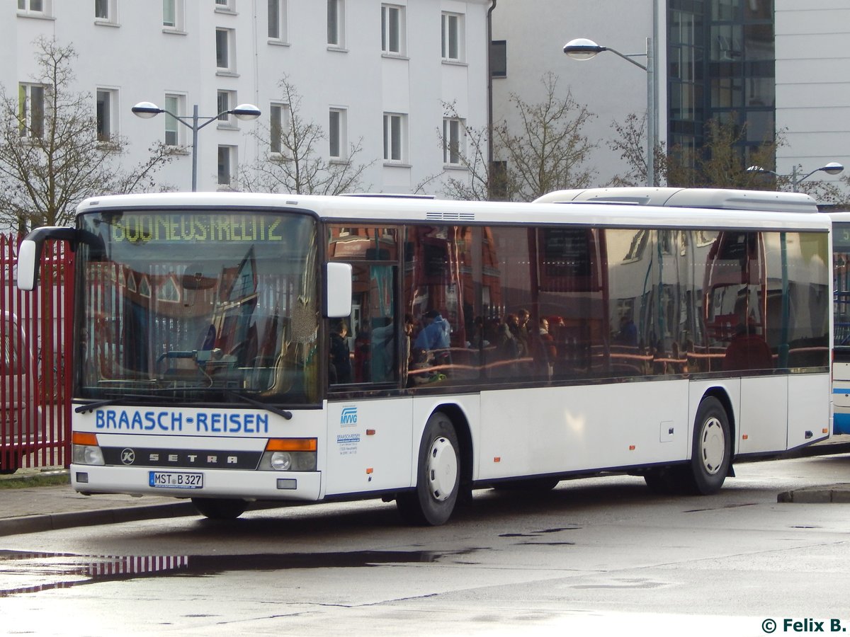 Setra 315 NF von Braasch Reisen aus Deutschland in Neubrandenburg am 09.12.2016